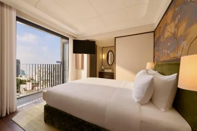 Premium Queen Room with Bath — Rêve Ho Chi Minh City, Vignette Collection by IHG